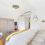 4 Bedroom Amazing In Sanilhac Clavieras