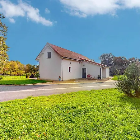 4 Bedroom Amazing In Sanilhac Holiday home
